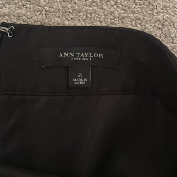 Ann Taylor Suit Skirt - Picture 2 of 3